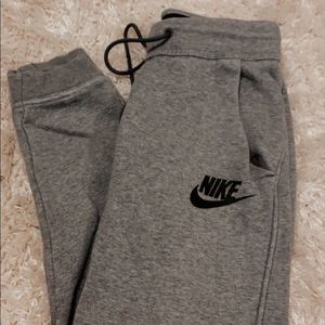 Nike joggers